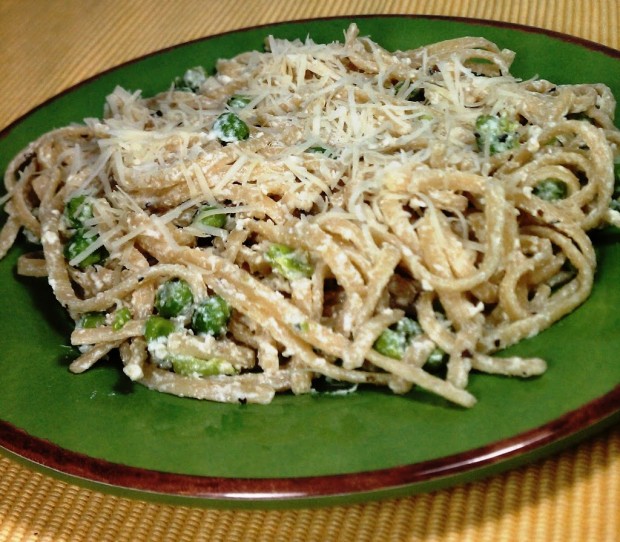 Parmesan Linguini with Peas