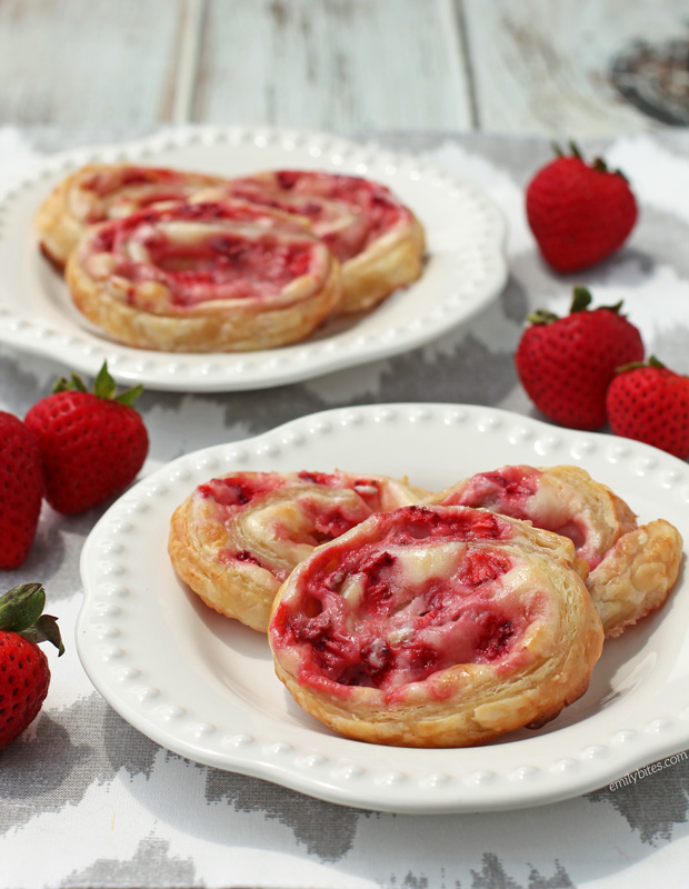 Strawberry Cheesecake Pinwheels