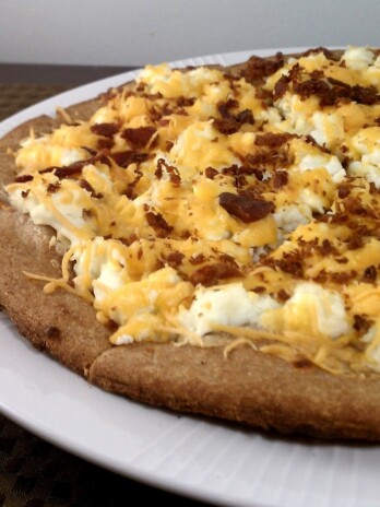 20 Minute Bacon, Egg & Cheese Breakfast Pizza