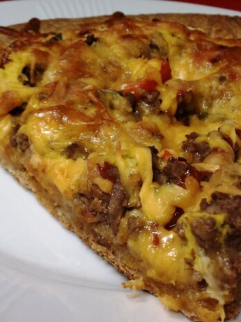 Cheeseburger Pizza