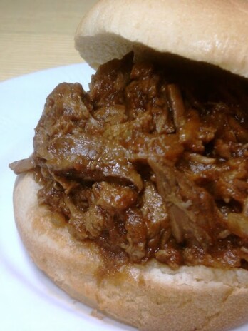 Slow Cooker Barbecue Beef Sandwich