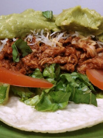 Slow Cooker Mexican Pulled Pork Tacos