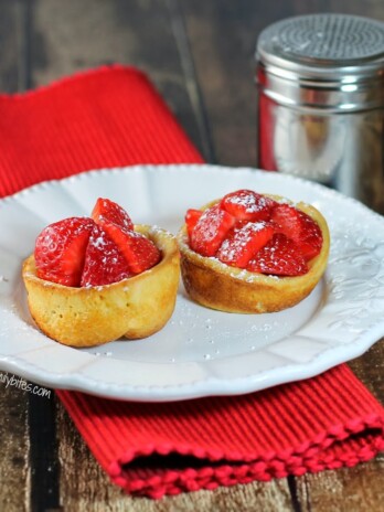 Mini Dutch Baby Pancakes