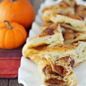 Pumpkin Pie Pastry Pockets