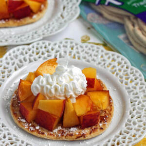 Peaches and Cream Dessert Flats