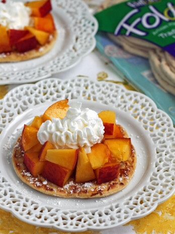 Peaches and Cream Dessert Flats