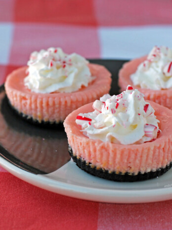 Peppermint Cheesecake Cups