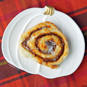 Pumpkin Cinnamon Rolls