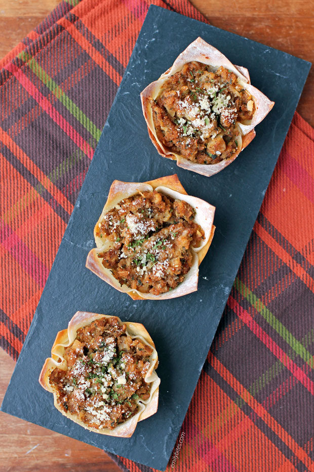 Clams Oreganata Wonton Cups