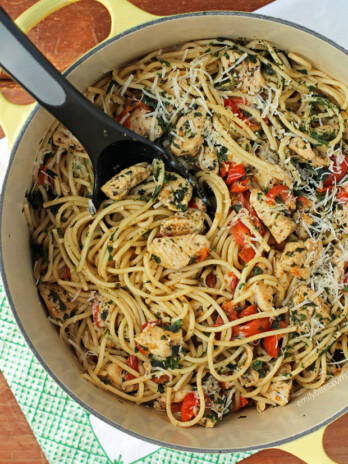 Bruschetta Chicken Pasta in a pot