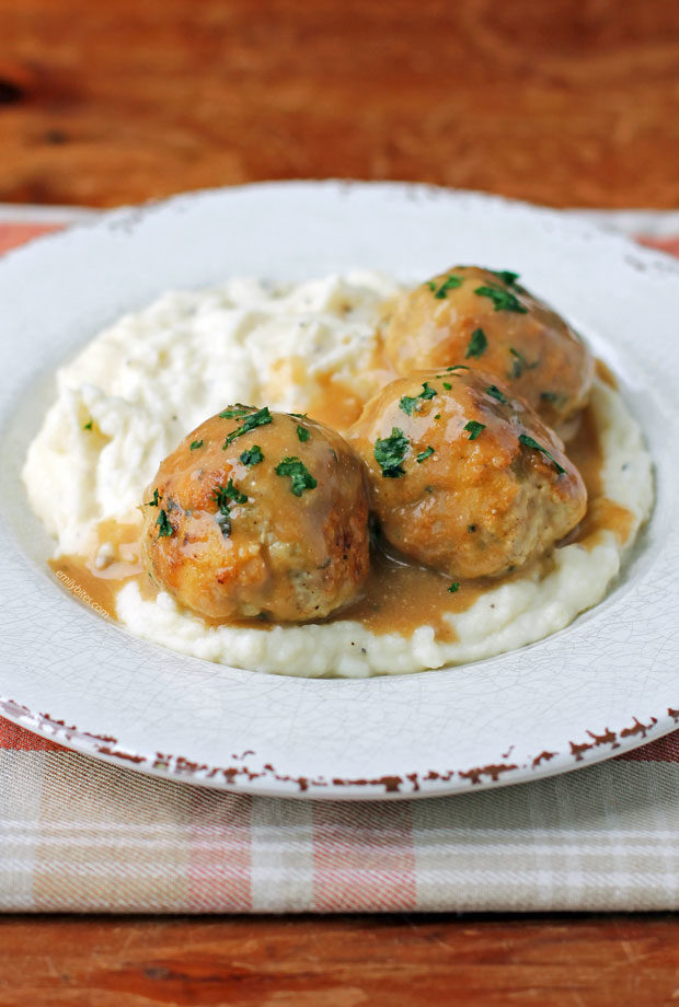 https://emilybites.com/wp-content/uploads/2019/09/Swedish-Turkey-Meatballs-1b-620x920.jpg