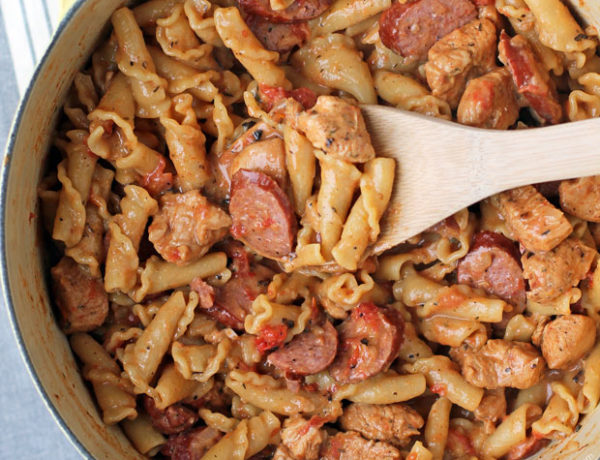 One Pot Cajun Chicken And Sausage Pasta Emily Bites