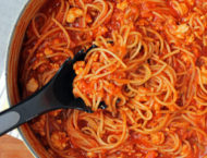 One-Pot Turkey and Veggie Spaghetti in a pot