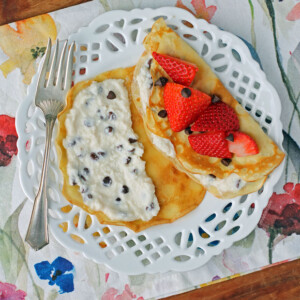 Cannoli Crepes with Strawberries