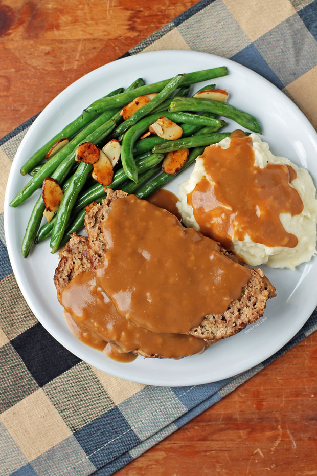 Green Beans with Almonds with Meatloaf