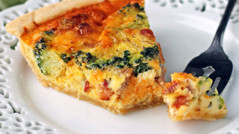 Broccoli Bacon Breakfast Quiche {Whole30} - Shuangy's Kitchensink