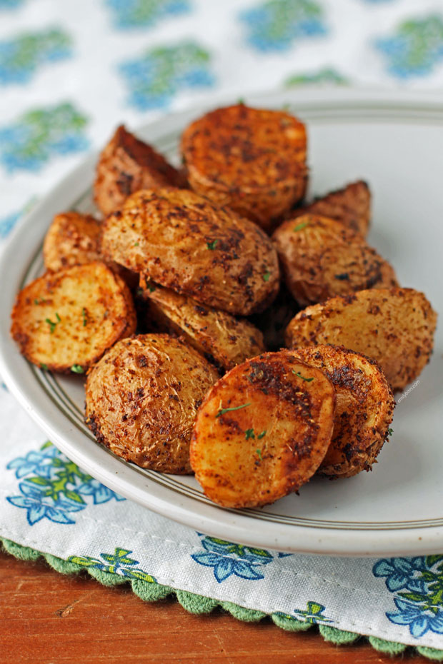 Air Fryer Cajun Potatoes - Emily Bites