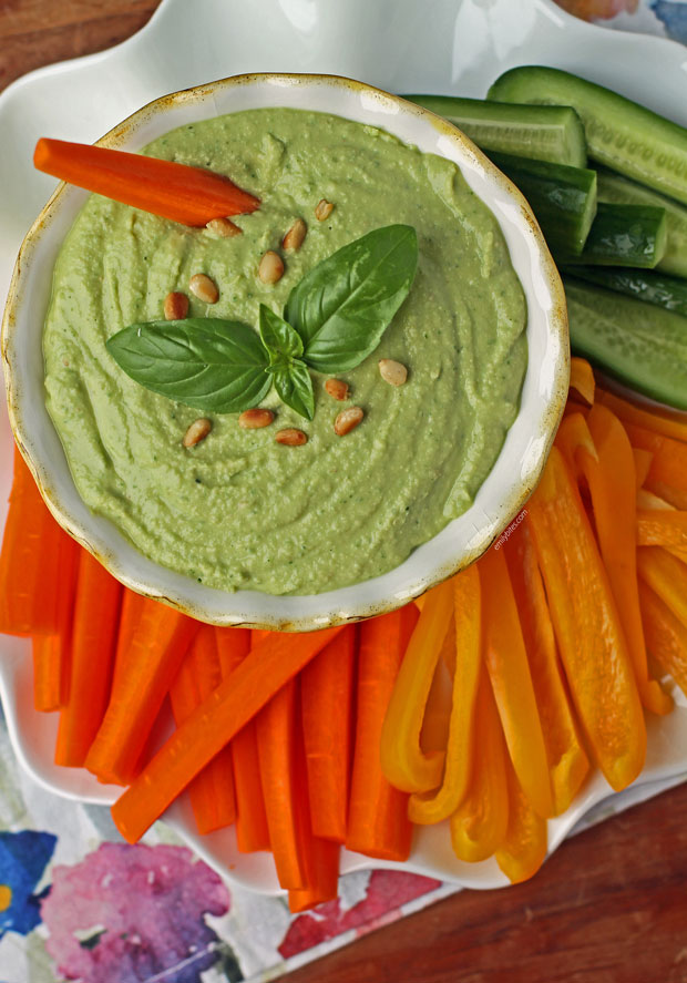 Basil Hummus overhead with veggies