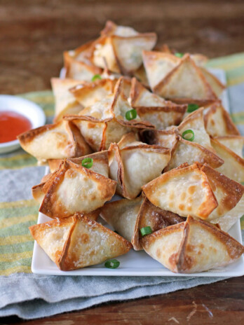 Crab Rangoon piled on a plate