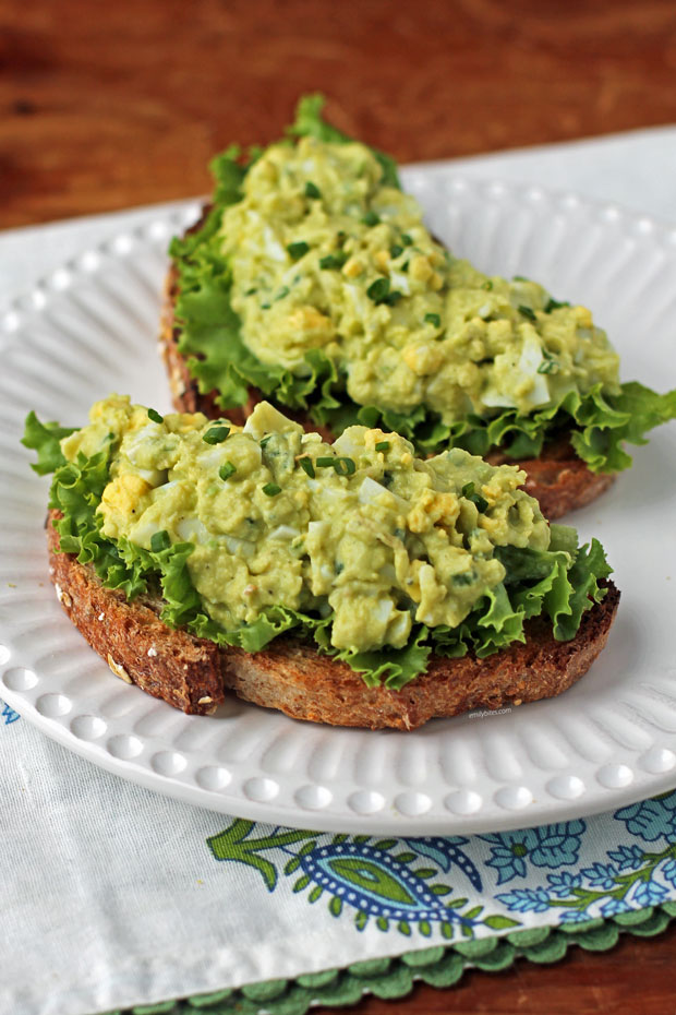 Avocado Egg Salad Cups