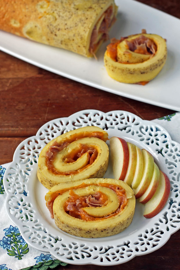 Ham and Cheese Omelet Roll with apples