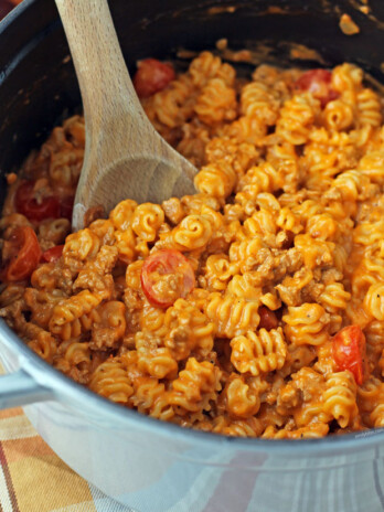 One-Pot Cheeseburger Pasta in the pot