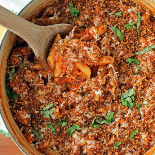 One-Pot Cheeseburger Pasta - Emily Bites