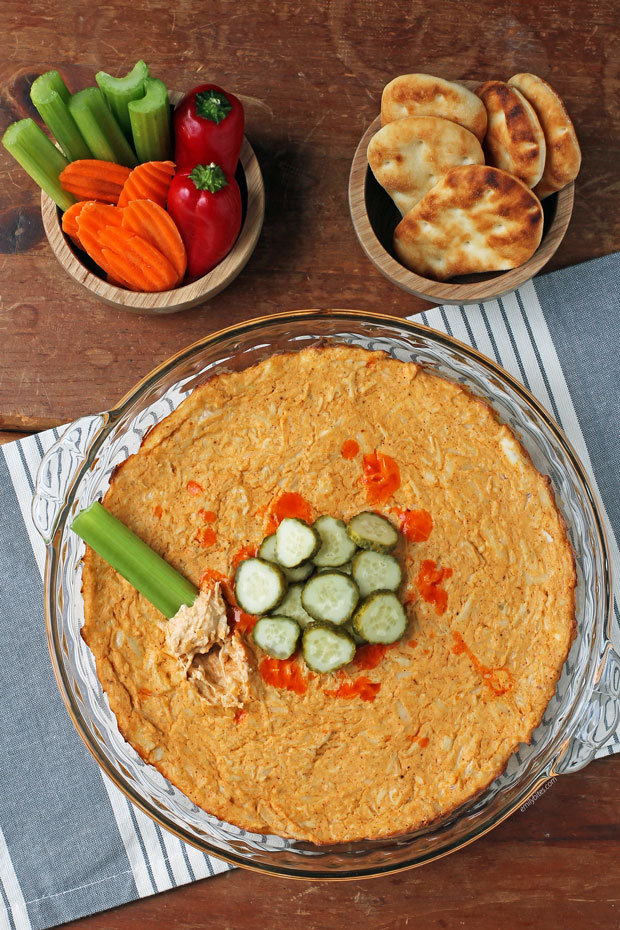 Nashville Hot Chicken Dip overhead with dippers