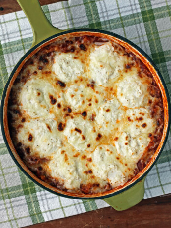 Easy Skillet Lasagna overhead shot