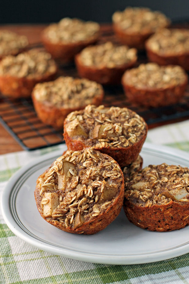 Chai Spiced Pear Baked Oatmeal Singles on a plate