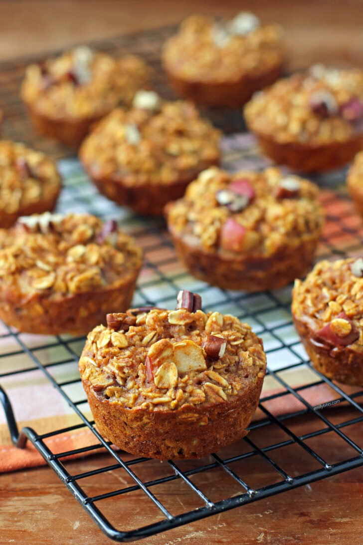 Pumpkin Apple Pecan Baked Oatmeal Singles lined up cooling